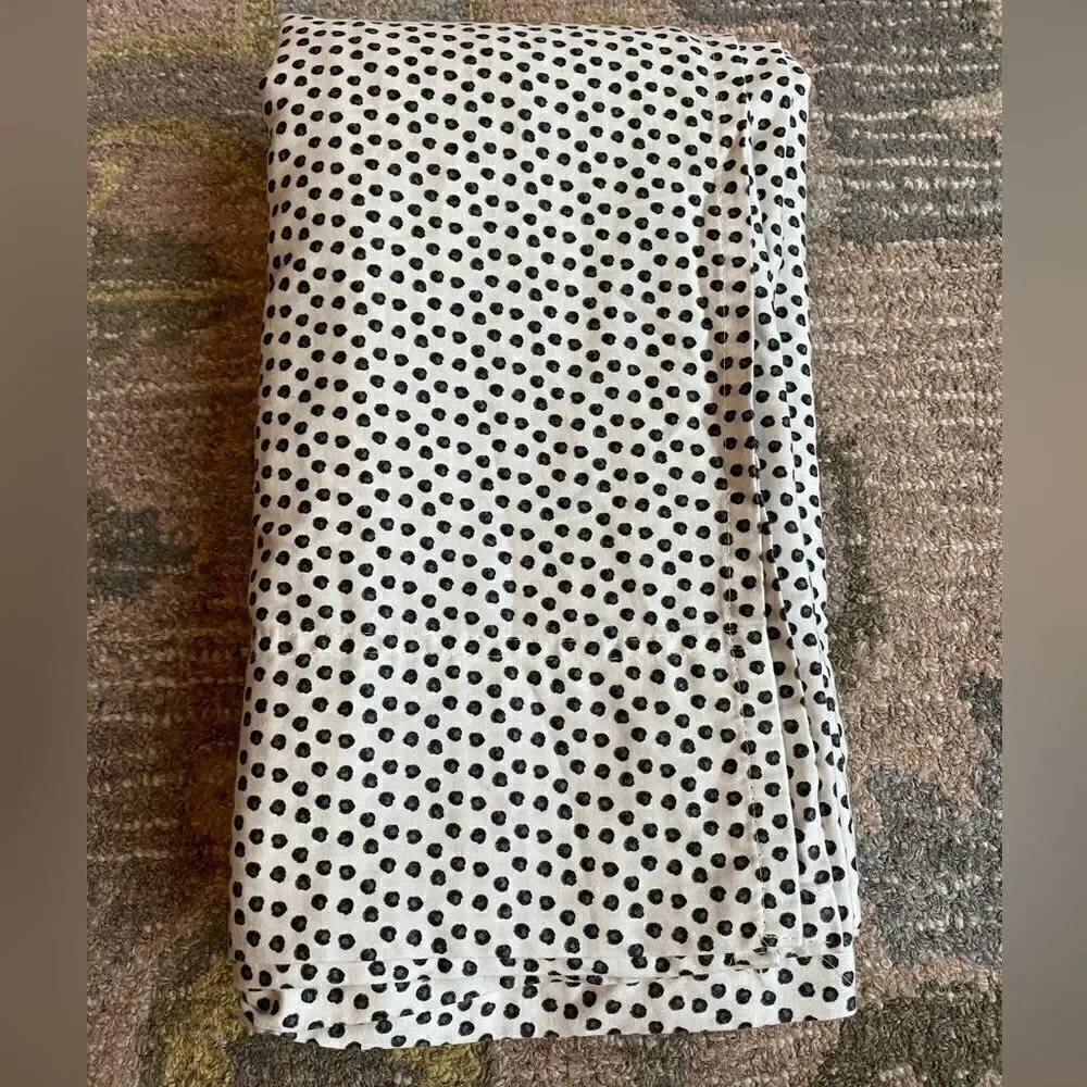 Better Homes and Gardens Spotted Bed Flat Top Sheet